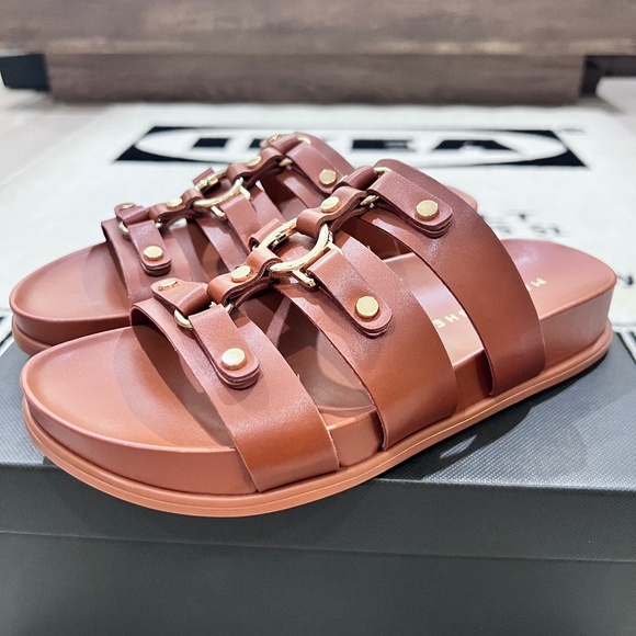 Marc Fisher Verity Fisherman Flat Leather Footbed Strappy Design Sandal - Picture 1 of 10